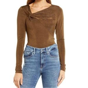 GOOD AMERICAN Shimmer Asymmetrical Top